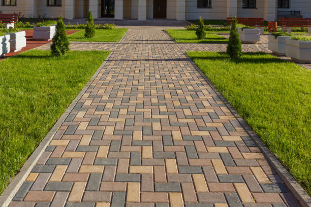 Best Professional Driveway Pavers  in Kilauea, HI